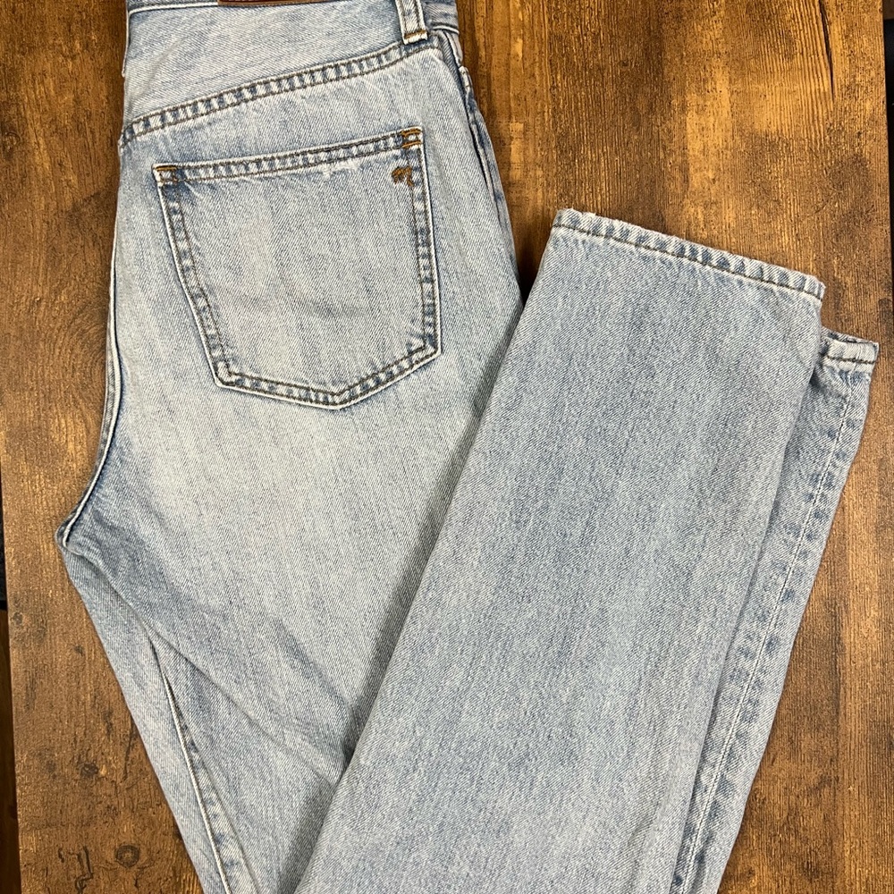 Madewell Women's Light Blue Straight Jeans